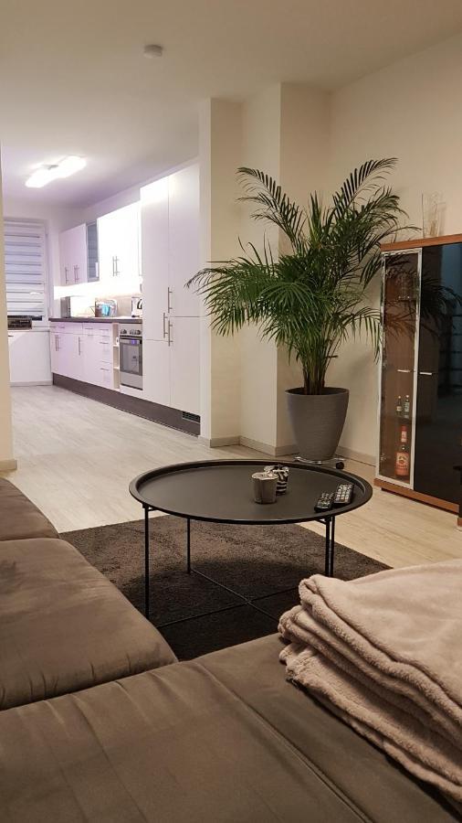 Ferienwohnung Lion Ошерслебен Екстериор снимка